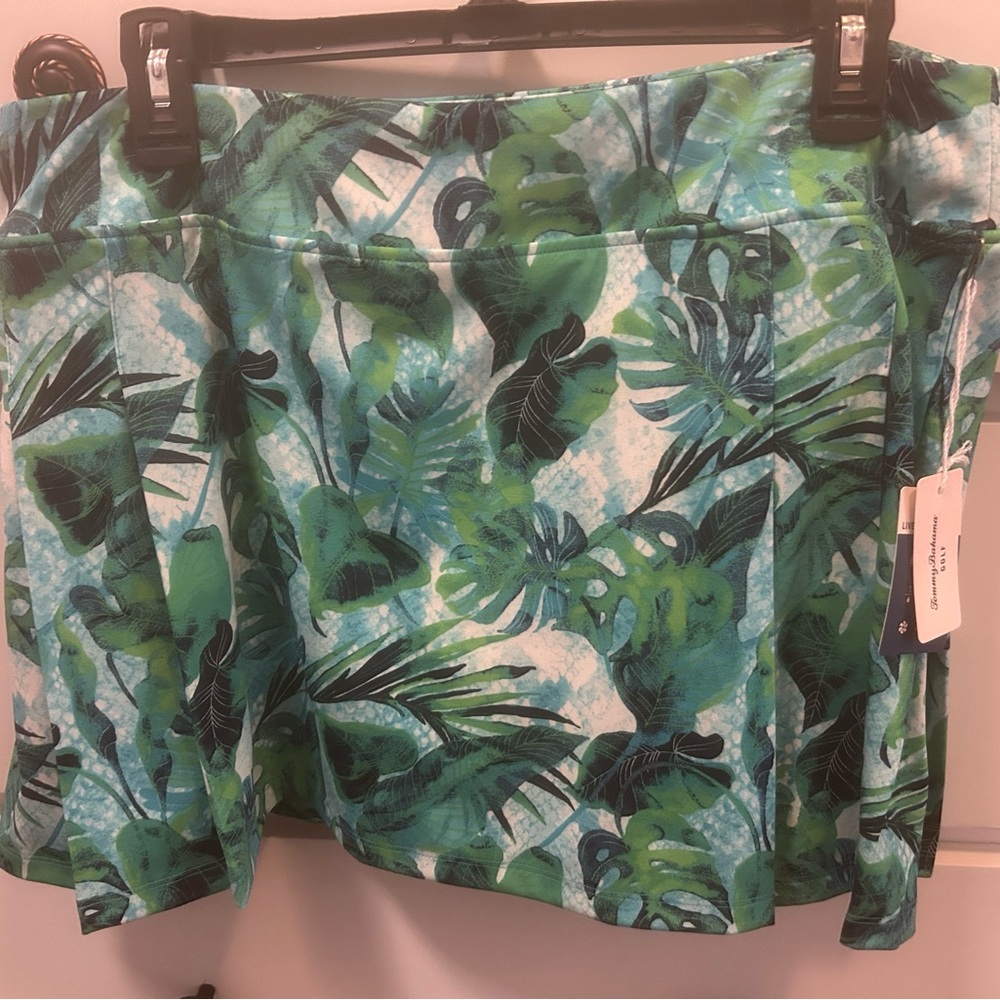 Tommy Bahama Green and Blue Leaf Skirt